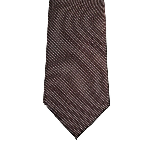Bloomingdale's Men's Store Silk Tie. A classic in a Gentleman's Tie. $14 - Picture 2 of 6